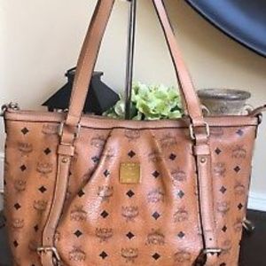 MCM AUTHENTIC TOTE